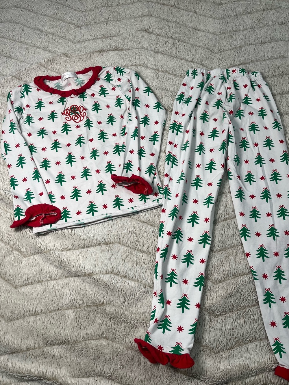 Cecil & Lou Girls Christmas Tree Pajamas Set Size 7 Monogrammed (SCP / PSC)